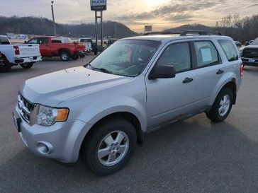 2011 Ford Escape XLS