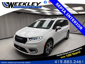 New 2026 Chrysler Pacifica Pinnacle Awd
