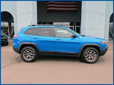 Used 2022 Jeep Cherokee Trailhawk