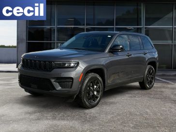 New 2025 Jeep Grand Cherokee Altitude X 4x4
