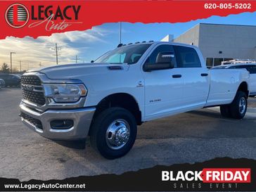 2024 RAM 3500 Big Horn Crew Cab 4x4 8' Box