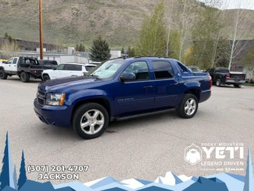 Used 2013 Chevrolet Black Diamond Avalanche LT