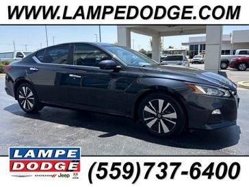 Used 2021 Nissan Altima 2.5 SV