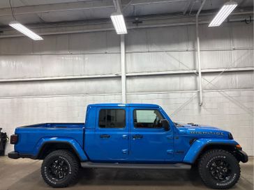 2025 Jeep Gladiator High Tide