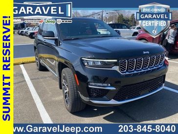2022 Jeep Grand Cherokee Summit