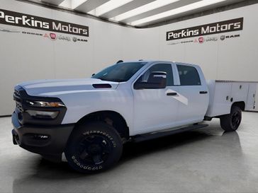 New 2026 RAM 2500 Tradesman Crew Cab 4x4 8' Box