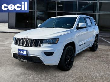 Used 2018 Jeep Grand Cherokee Altitude