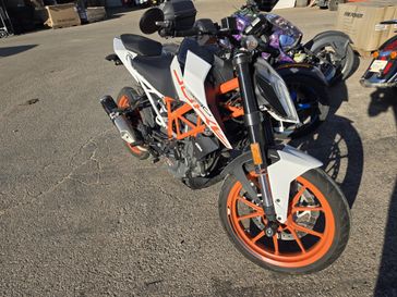 USED 2019 KTM DUKE 390 