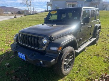Used 2025 Jeep Wrangler 