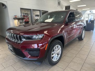 2025 Jeep Grand Cherokee Laredo X 4x4