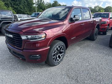 2025 RAM 1500 Laramie Crew Cab 4x4 5'7' Box