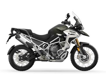 2023 Triumph Tiger 1200 in a Matte Khaki Green exterior color. New England Powersports 978 338-8990 pixelmotiondemo.com 