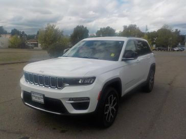 New 2025 Jeep Grand Cherokee Limited 4x4