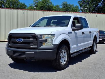 Used 2015 Ford F-150 XL SuperCrew 5.5-ft. Bed 4WD