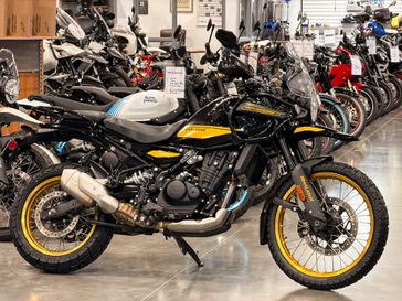 2025 Royal Enfield HIMALAYAN 450