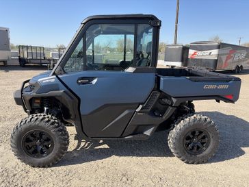 New 2026 Can-Am DEF XT CAB HD11 