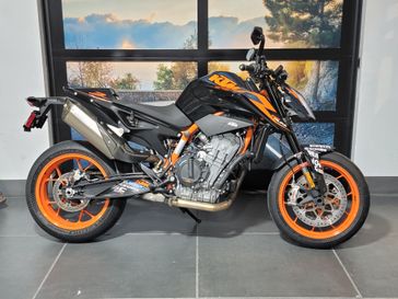 2022 KTM Duke