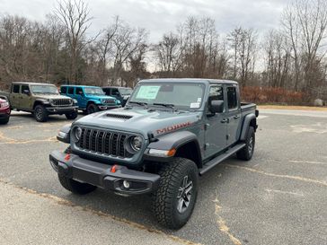 New 2026 Jeep Gladiator Mojave 4x4