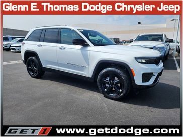 2023 Jeep Grand Cherokee Altitude X 4x4 in a Bright White Clear Coat exterior color and Global Blackinterior. Glenn E Thomas 100 Years Of Excellence (866) 340-5075 getdodge.com 