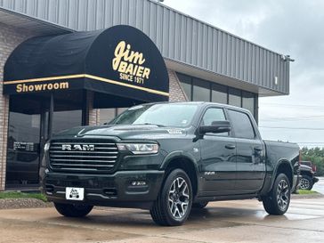 New 2026 RAM 1500 Laramie Crew Cab 4x4 5'7' Box
