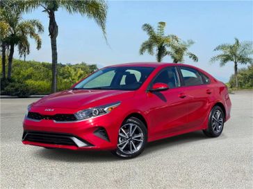 Used 2023 Kia Forte LXS IVT