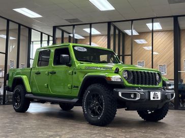 New 2025 Jeep Gladiator High Tide 4x4