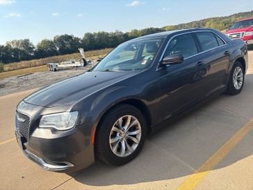 Used 2015 Chrysler 300 Limited