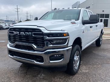 New 2027 RAM 3500 Tradesman Crew Cab 4x4 8' Box