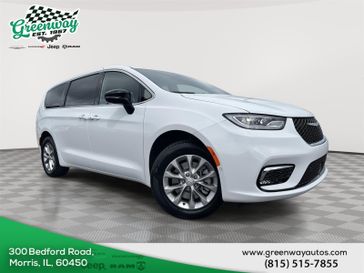 New 2025 Chrysler Pacifica Select Awd