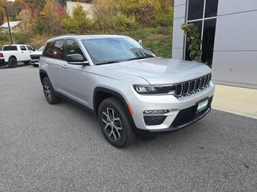 New 2025 Jeep Grand Cherokee Limited 4x4