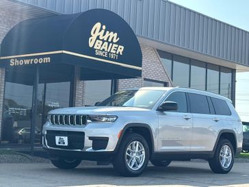 New 2025 Jeep Grand Cherokee L Laredo X 4x4
