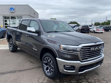 2025 RAM 1500 Laramie Crew Cab 4x4 5'7' Box
