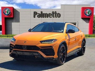 Used 2022 Lamborghini Urus Pearl Capsule AWD