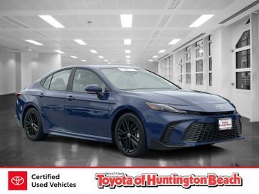 Used 2025 Toyota Camry SE