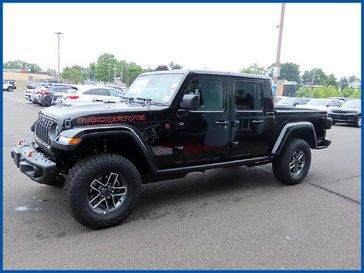 New 2026 Jeep Gladiator Mojave X