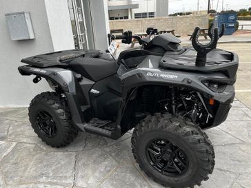 2025 Can-Am 4CSA 