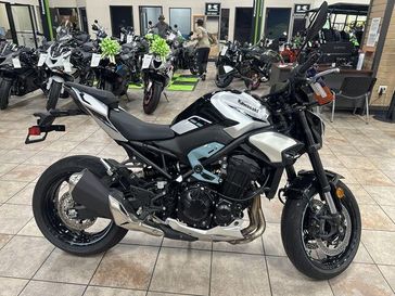 New 2025 Kawasaki Z900 ABS 