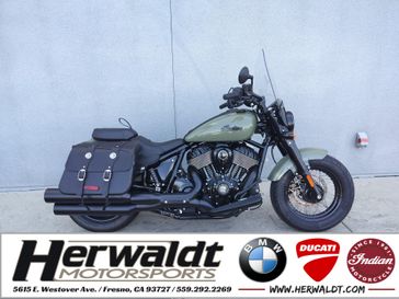 2025 Indian Motorcycle Super Chief Dark Horse