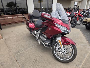 USED 2019 HONDA GOLD WING TOUR DCT 