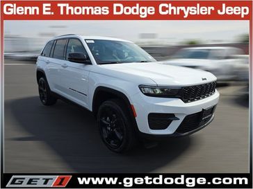 2024 Jeep Grand Cherokee Altitude 4x2