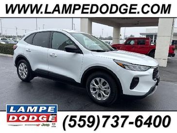 2025 Ford Escape Active's photo