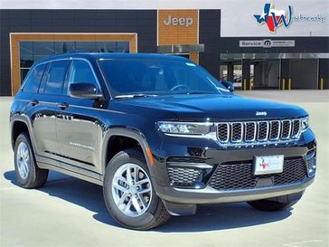 New 2025 Jeep Grand Cherokee Laredo