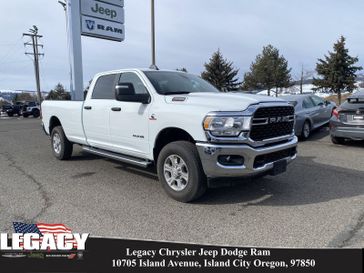 2024 RAM 3500 Big Horn Crew Cab 4x4 8' Box