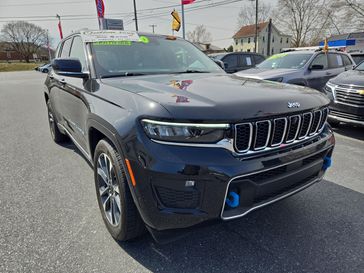 2022 Jeep Grand Cherokee 4xe Overland