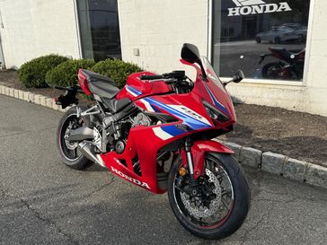 2025 Honda CBR650R EClutch