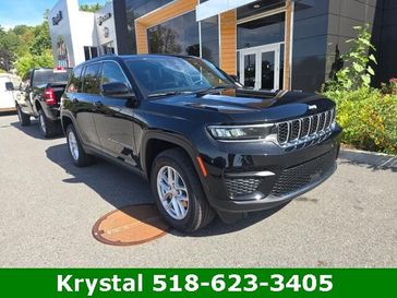 New 2025 Jeep Grand Cherokee Laredo X 4x4