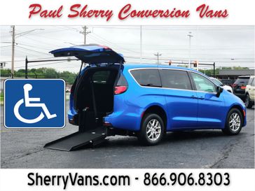 New 2027 Chrysler Pacifica Select