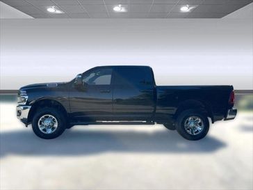 New 2025 RAM 2500 Tradesman Crew Cab 4x4 6'4' Box