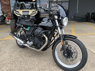 2018 Moto Guzzi V7 III Special