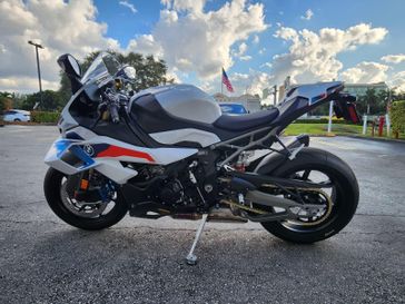 LIGHT WHITE / M MOTOSPORT